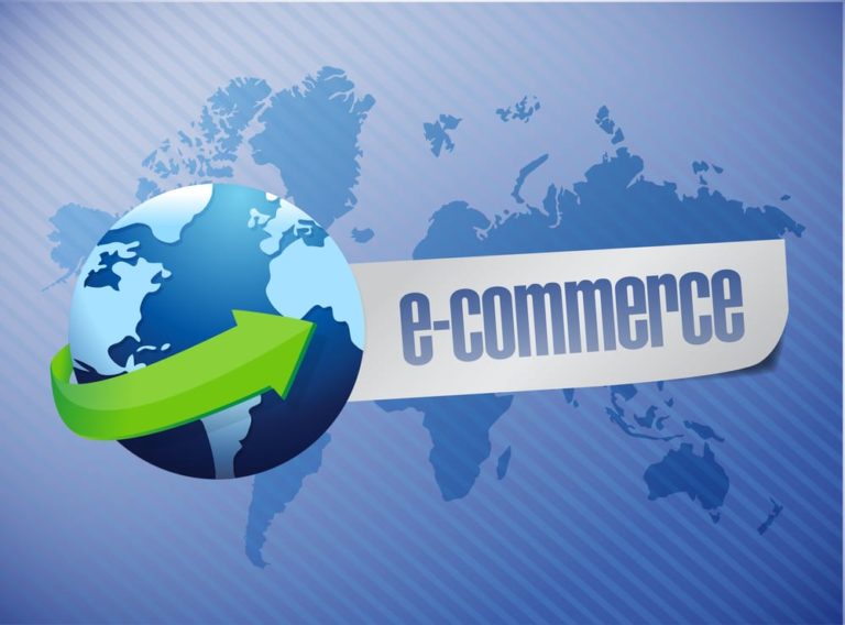 "Navigating the E-Commerce Revolution: Trends, Challenges, and Opportunities"